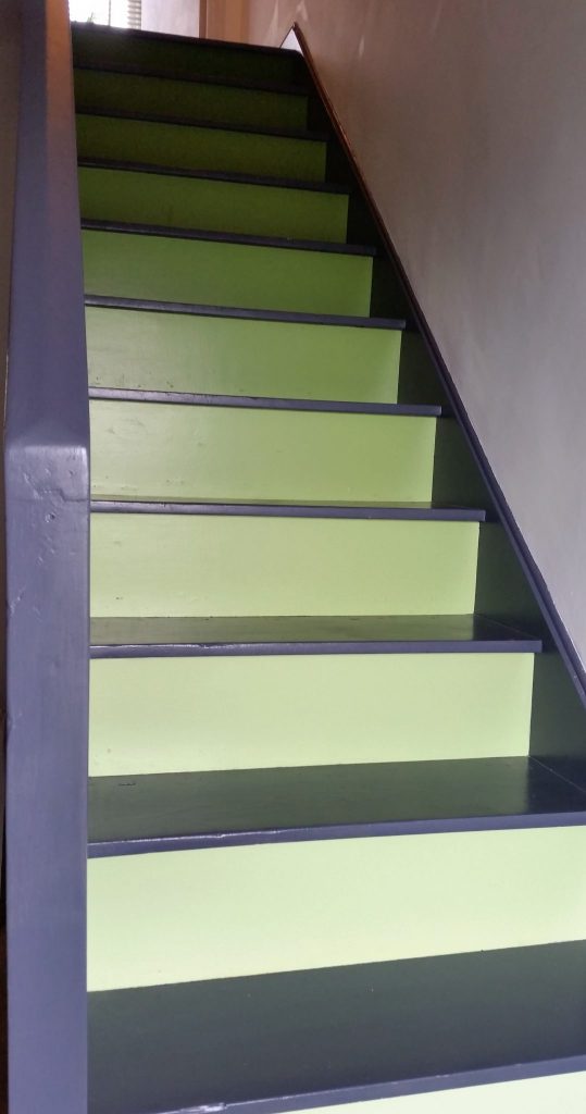 How to create your own ombré stairs. Click on the picture to see our diy painted stairs and learn how to mix paint to create a graduated effect.
