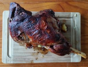 Click on the picture to read about the reduced leg of lamb we grabbed for three of this week's dinners, plus all of the five frugal things we did over the last fortnight.