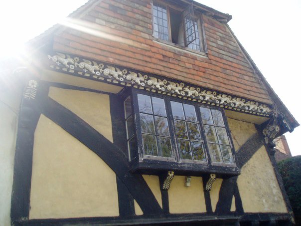 Medieval house in Smarden. Costs of moving to the country.